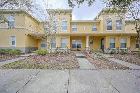 239 Castlekeeper Pl, Valrico, FL 33594