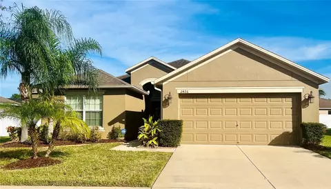 2426 Dakota Rock Dr, Ruskin, FL 33570