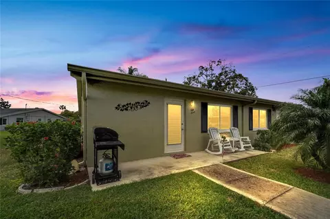 302 Canton Ct #57, Sun City Center, FL 33573