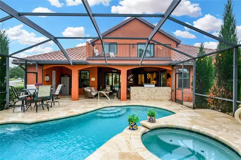 9305 Merlot Cir, Seffner, FL 33584