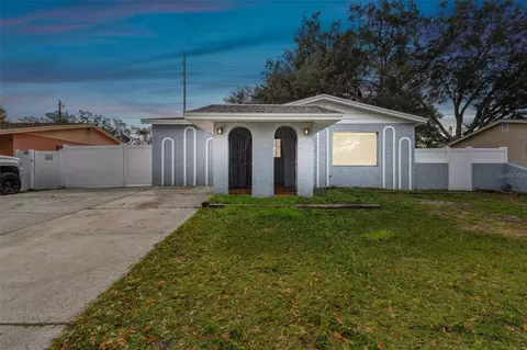 2610 W Kenmore Ave, Tampa, FL 33614