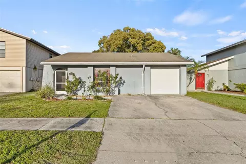 4605 Grove Point Dr, Tampa, FL 33624