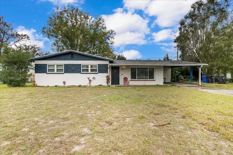 712 Lakewood Ave, Tampa, FL 33613