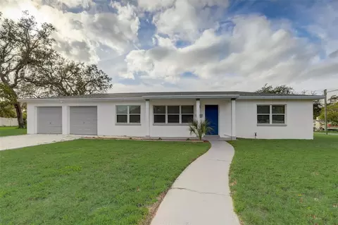 5001 4th St S, Saint Petersburg, FL 33705