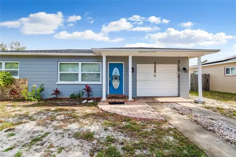 5213 97th Way N, Saint Petersburg, FL 33708