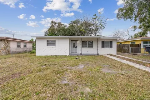 5209 S 82nd St, Tampa, FL 33619