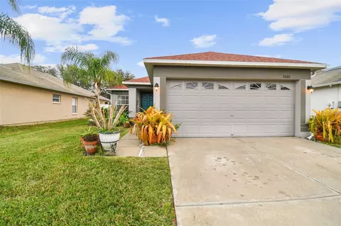 7400 Spandrell Dr, Wesley Chapel, FL 33545