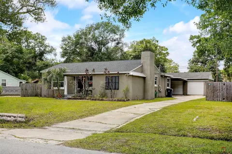 1022 N Bask Dr, Tampa, FL 33603