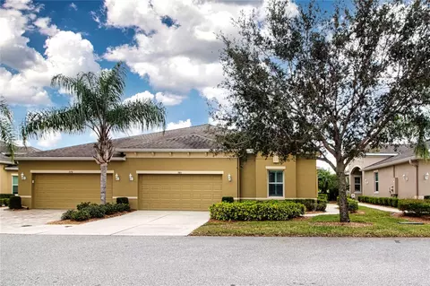 980 Pembroke Point Way, Sun City Center, FL 33573