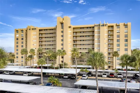 2618 Cove Cay Dr #402, Clearwater, FL 33760