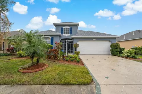 1303 Millbrook Cir, Bradenton, FL 34212