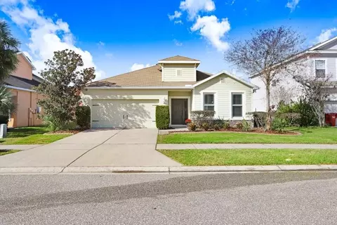 3703 Crystal Dew St, Plant City, FL 33567