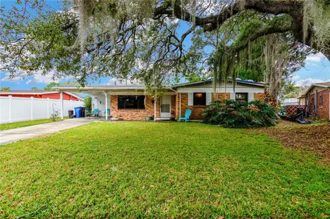 6031 Ambassador Dr, Tampa, FL 33615