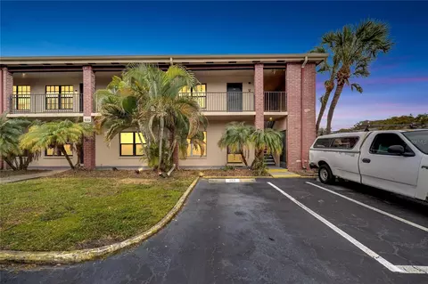 1020 85th Ave N #221, Saint Petersburg, FL 33702
