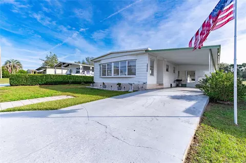 10134 Hamp Dr, Dade City, FL 33525