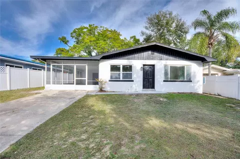 600 Lake Elizabeth Dr, Winter Haven, FL 33884