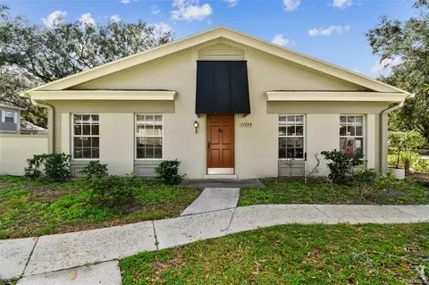 11724 Raintree Dr UNIT 15, Temple Terrace, FL 33617