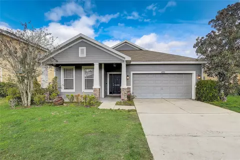 3126 Azalea Blossom Dr, Plant City, FL 33567