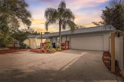 14235 21st St, Dade City, FL 33525