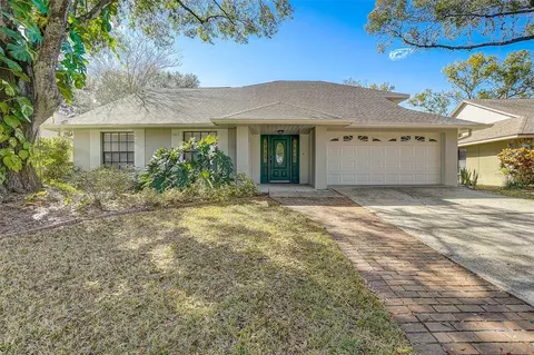1403 Shell Flower Dr, Brandon, FL 33511