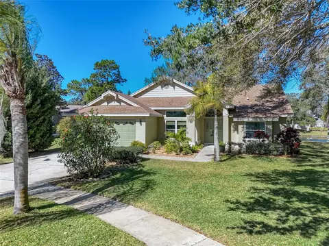 1650 Winners Cir, Tarpon Springs, FL 34689
