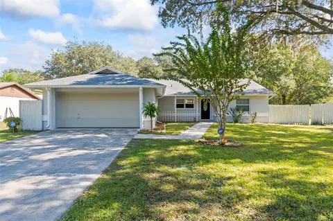 2046 Linda Ln, Lutz, FL 33558