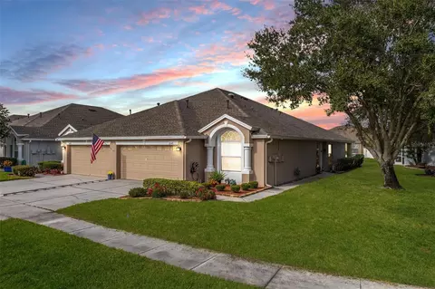 2845 Tanglewylde Dr, Land O Lakes, FL 34638
