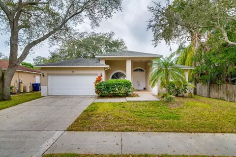 136 Sage Cir, Crystal Beach, FL 34681