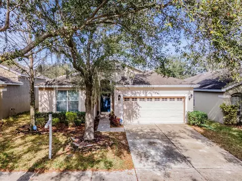 440 Kings Path Dr, Seffner, FL 33584 photo 1