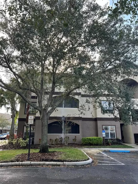 16202 Saint Michelle Ct, Tampa, FL 33647