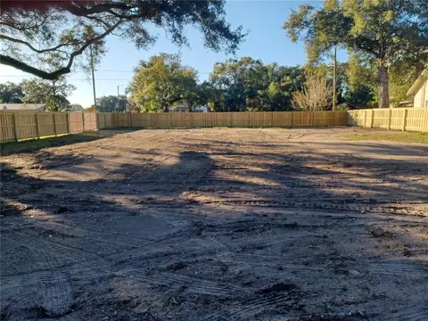 2806 Ellicott St, Tampa, FL 33610