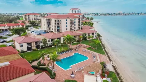 6145 Sun Blvd #111, Saint Petersburg, FL 33715