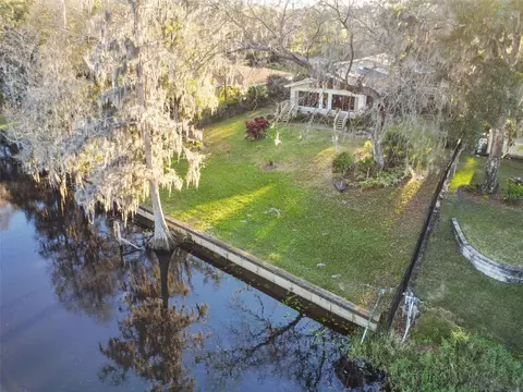 11709 Gail Dr, Temple Terrace, FL 33617