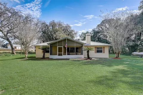 18316 Townsend House Rd, Dade City, FL 33523