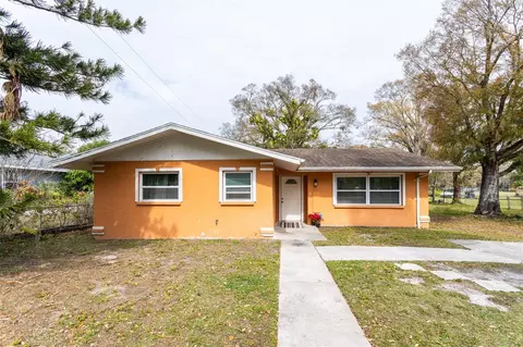 306 12th St W, Palmetto, FL 34221