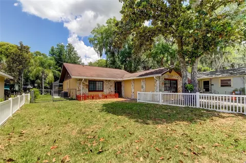 5645 Orange Grove Ave, New Port Richey, FL 34652
