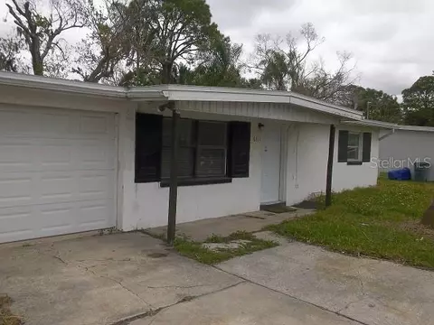 6711 Sandra Dr, Port Richey, FL 34668