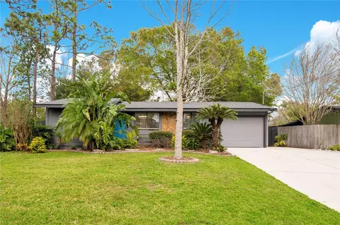 33 W Thrush St, Apopka, FL 32712