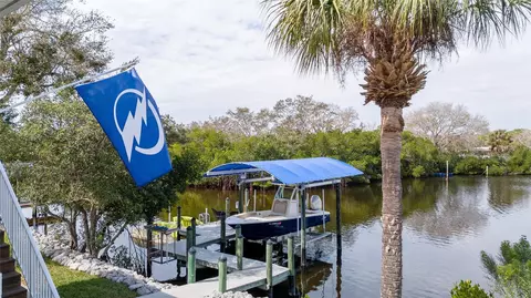 2631 Manatee Harbor Dr, Ruskin, FL 33570