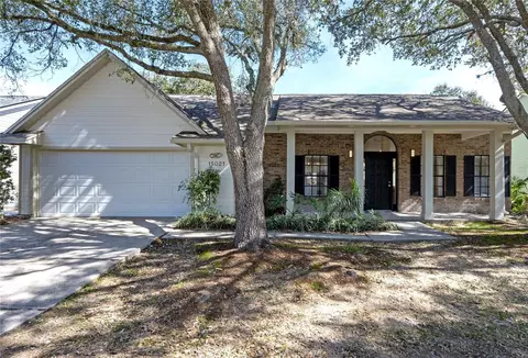 15021 Rocky Ledge Dr, Tampa, FL 33625