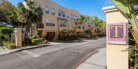 3112 Toscana Cir, Tampa, FL 33611