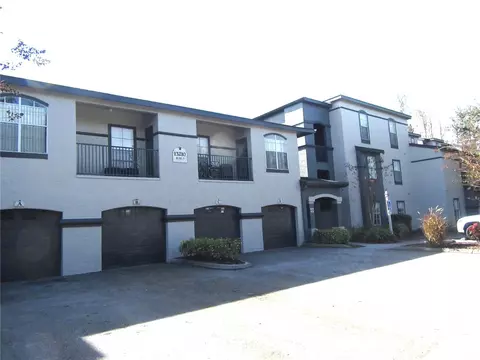 13210 Arbor Isle Dr #102, Temple Terrace, FL 33637