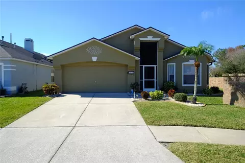 1645 Maximilian Dr, Wesley Chapel, FL 33543