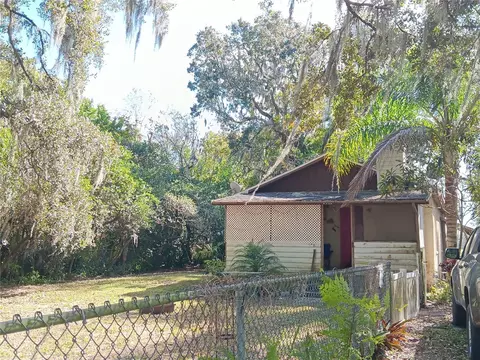 3009 Sparkman Rd, Plant City, FL 33566