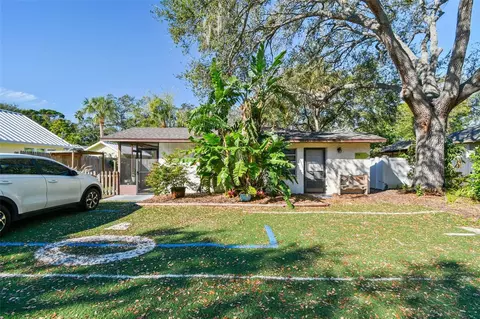 2719 Beach Blvd S, Gulfport, FL 33707