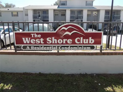 4888 W Gandy Blvd #E-202, Tampa, FL 33611