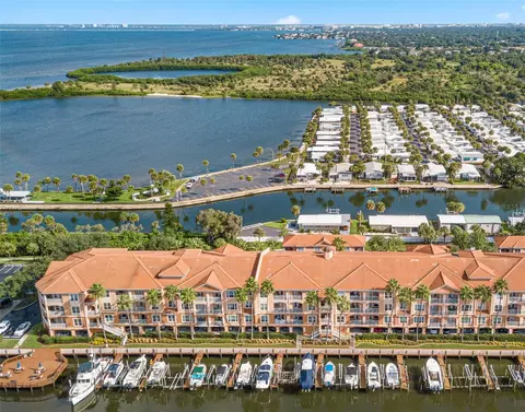 5000 Culbreath Key Way #8-321, Tampa, FL 33611