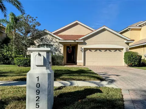 10925 Cory Lake Dr, Tampa, FL 33647