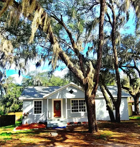 302 Larson Ave, Brandon, FL 33510
