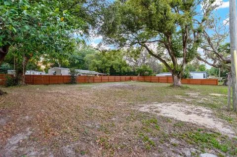 36722 Keeuka Rd, Zephyrhills, FL 33541